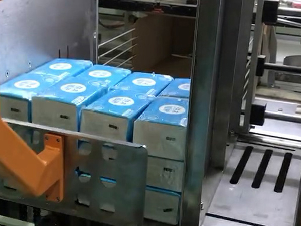 抽紙裝箱機(jī)